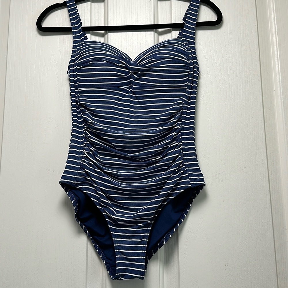 NIP TUCK SWIM Blue and White Stripe Suit size 6